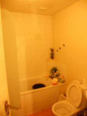 2 Bedroom End of Ter...